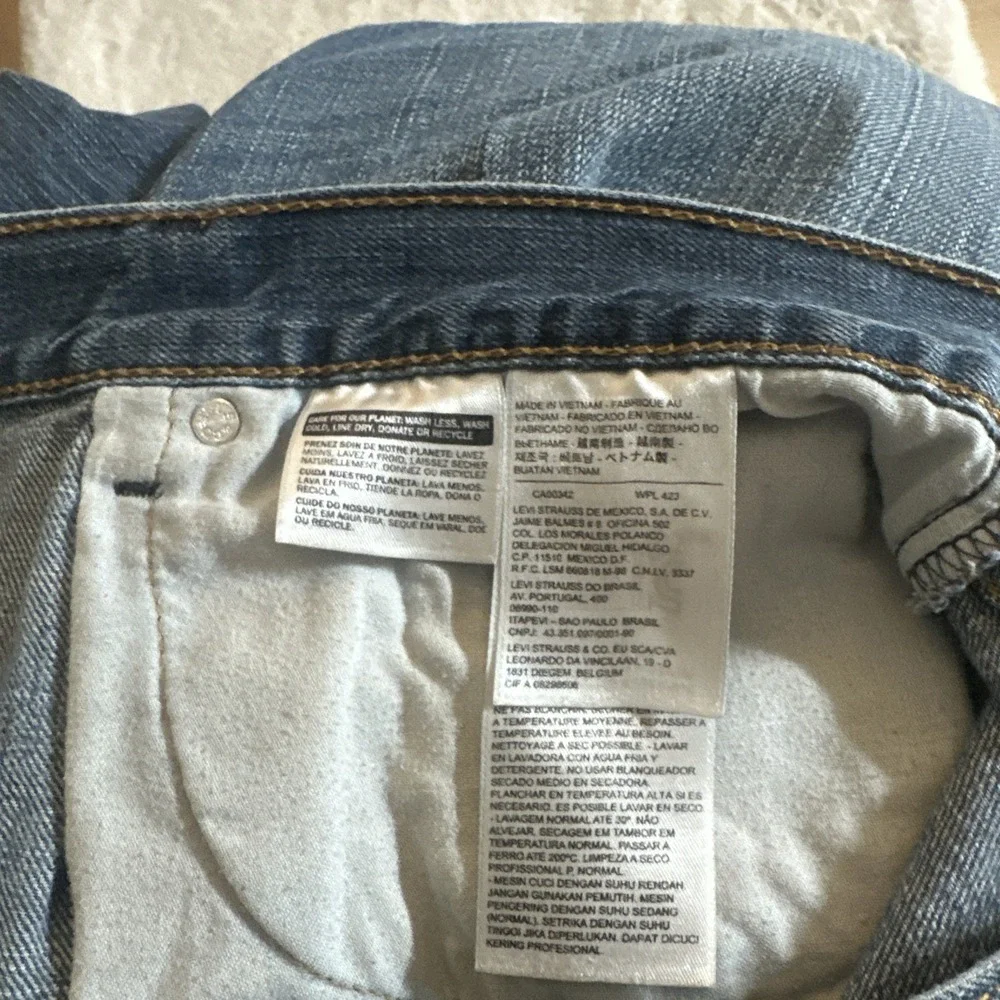 Levis 559 jeans mens 40X 32 relaxed straight pockets‎ 100% cotton